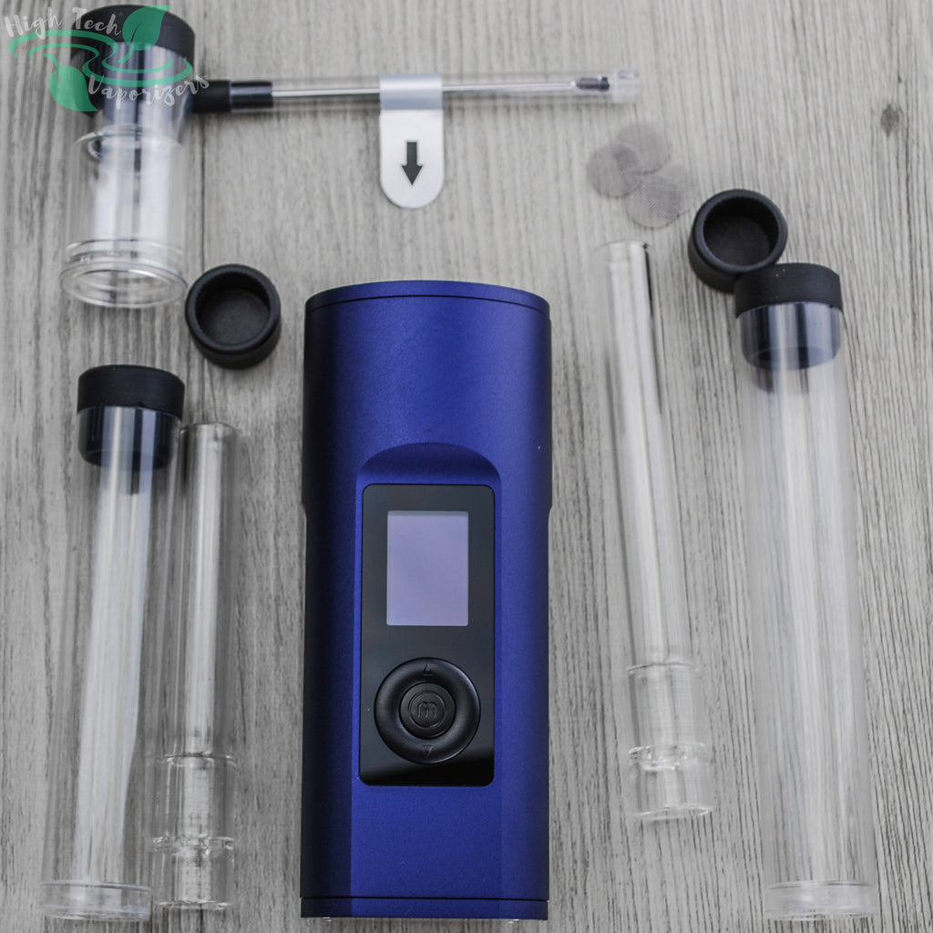 Arizer Solo II portable vaporizer with accessories