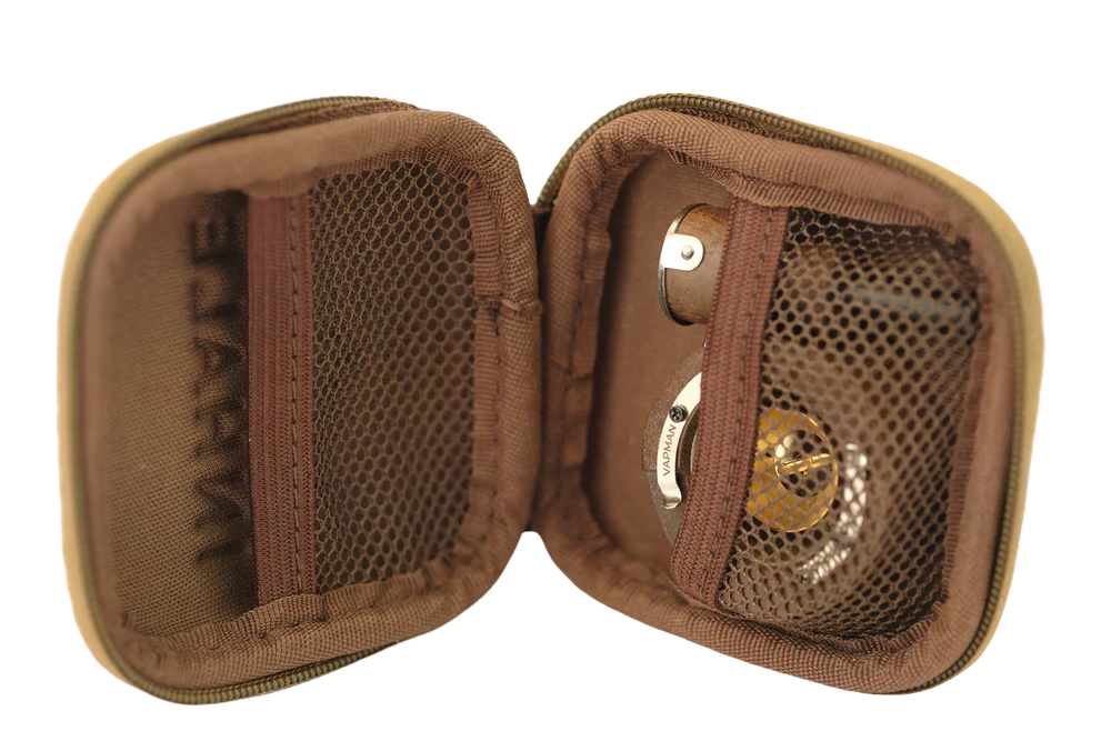 Vapman Click Classic walnut zip up carry case