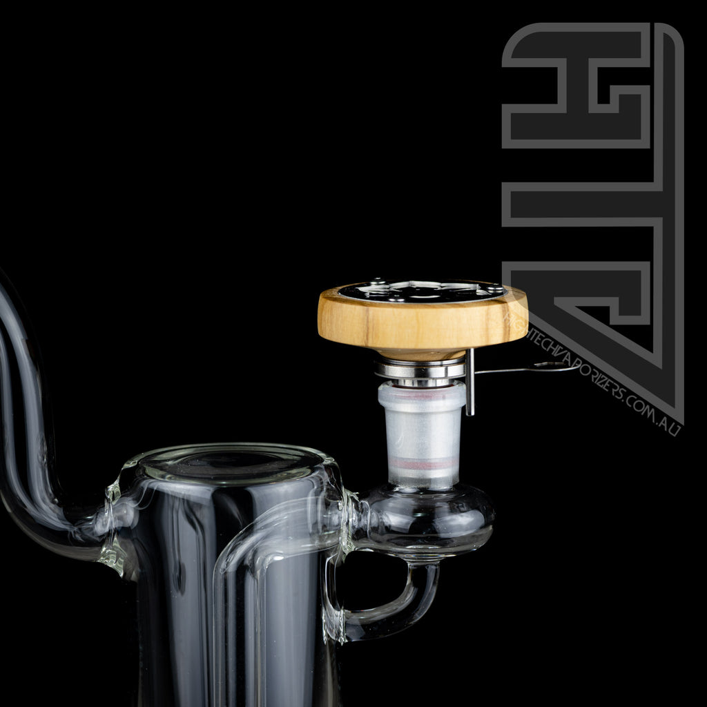 Lotus vaporizer in use with water pipe