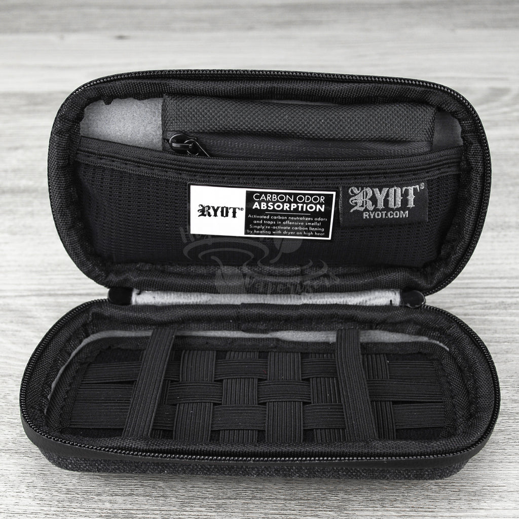 ryot slym case with smellsafe technology