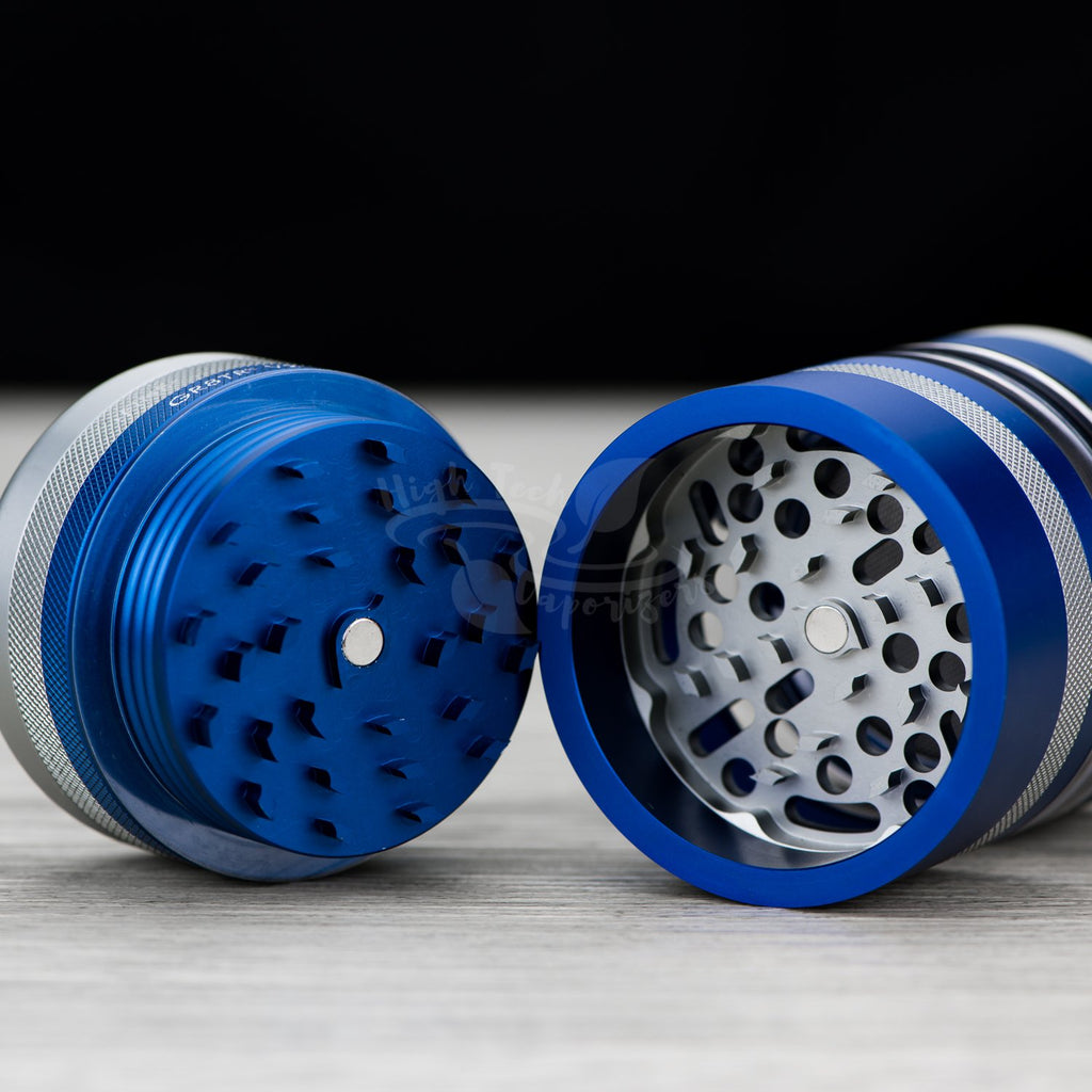 blue GR8TR grinder by kannastor showing grinding teeth