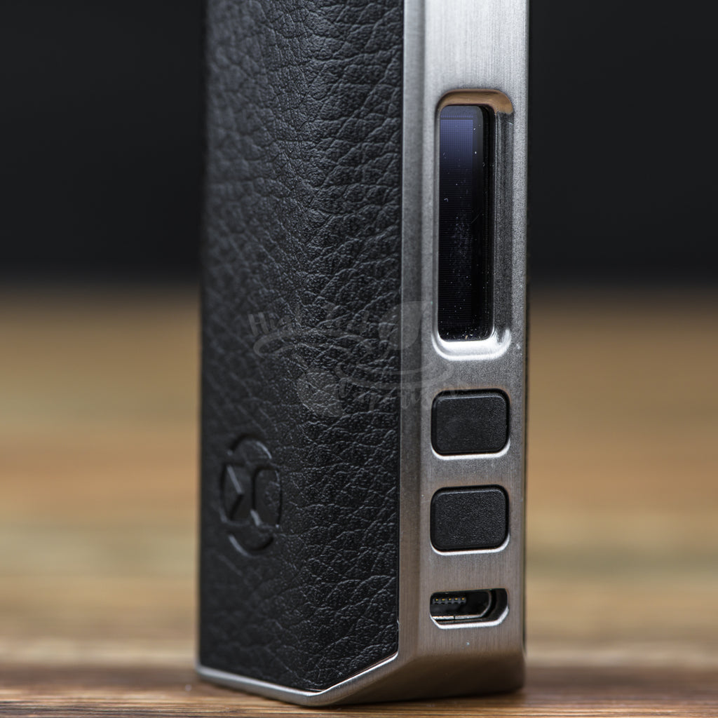 close up of buttons and Oled display from the XVAPE Aria vaporizer